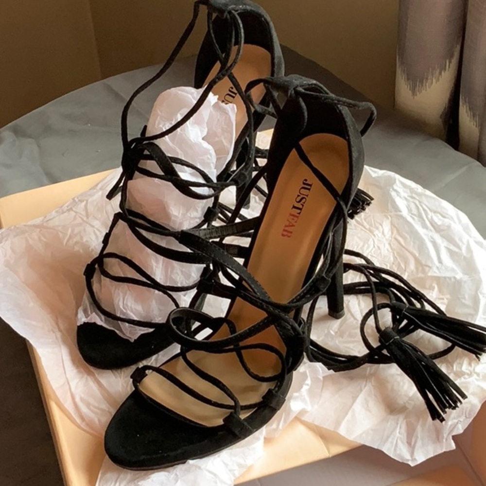 Chancy black heals
